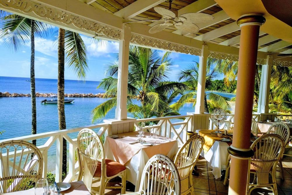 Coco Reef Resort & Spa Crown Point Kültér fotó